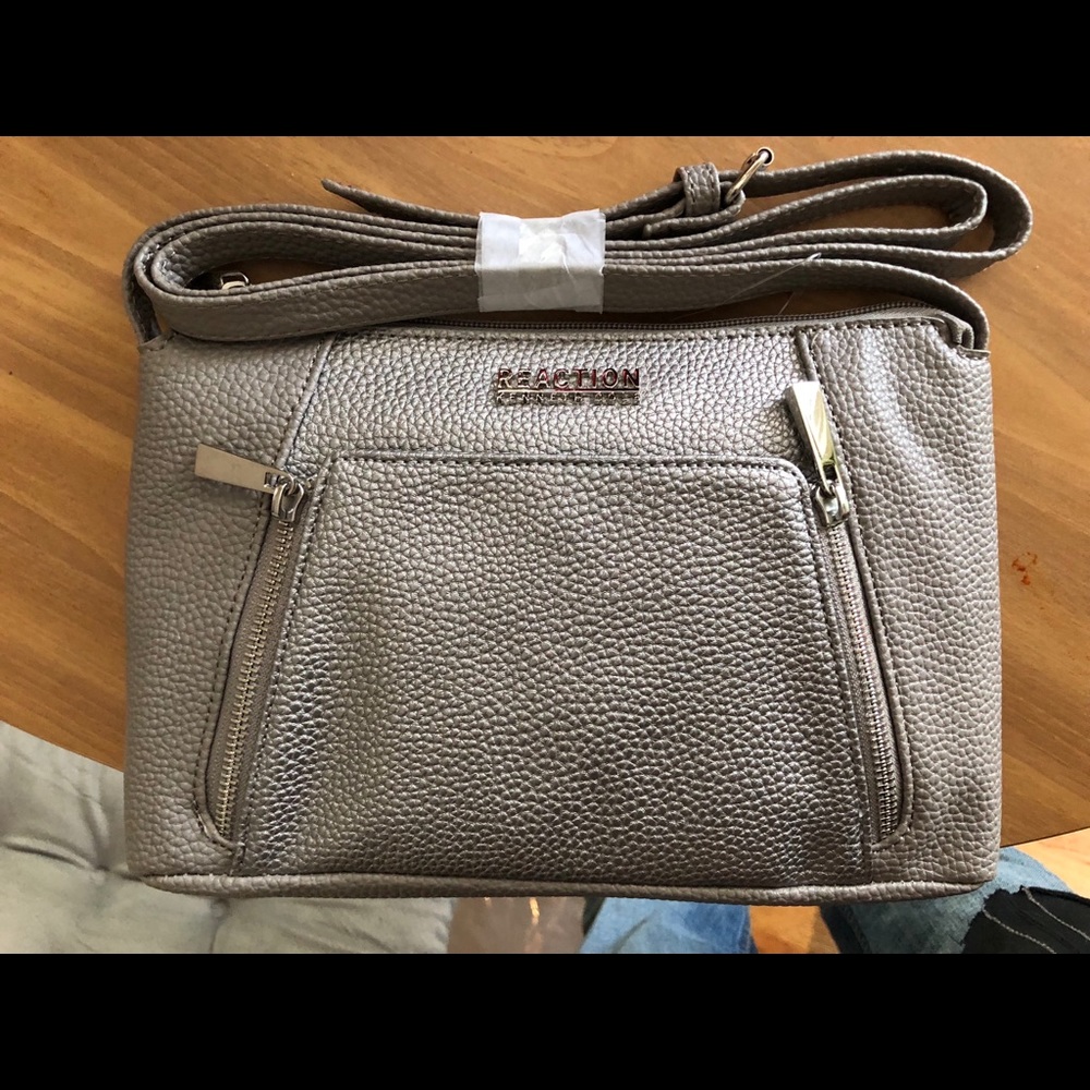 🚫SOLD🚫 Silver Kenneth Cole Handbag - NWT